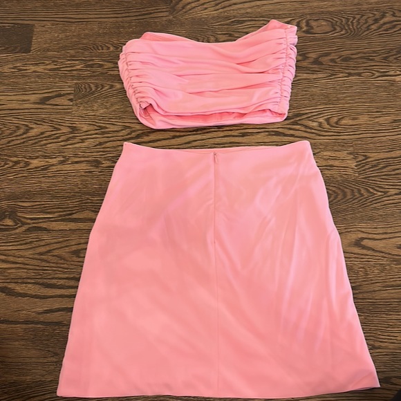 Zara Matching Two Piece Set - Picture 3 of 5